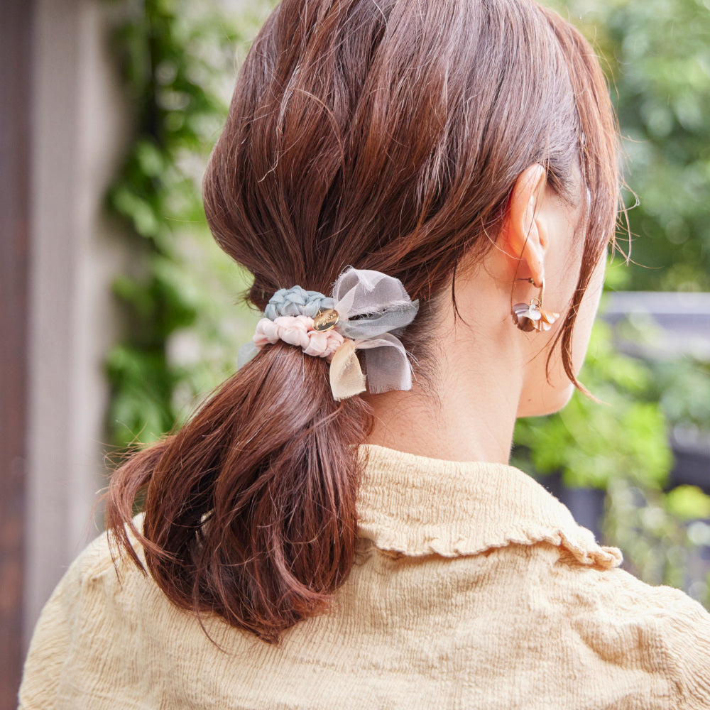 彩る咲き編みヘアゴム｜コスモス – 咲き編みアーティストchiko