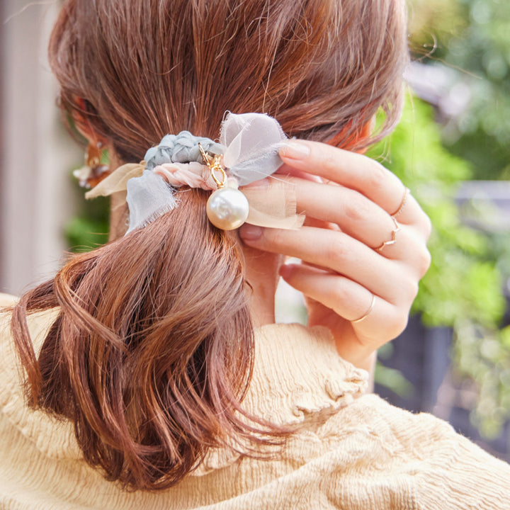 彩る咲き編みヘアゴム｜コスモス – 咲き編みアーティストchiko