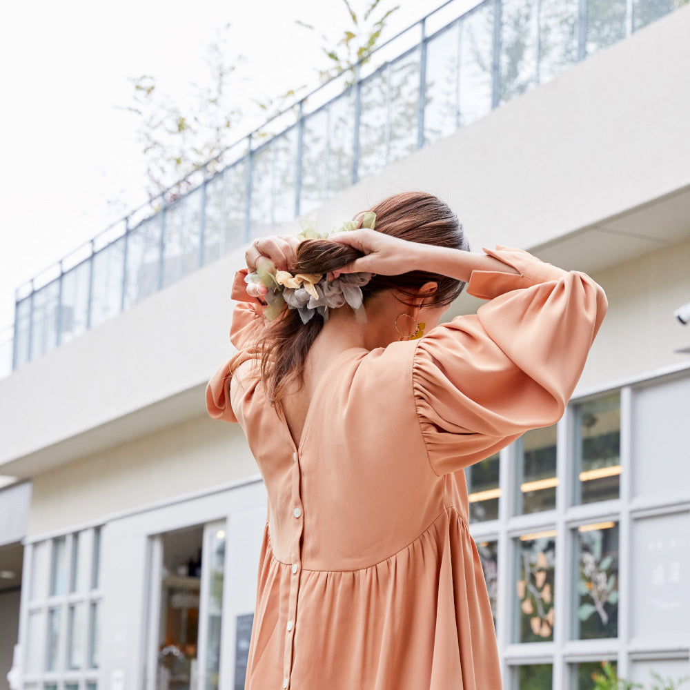 キンモクセイ｜彩る咲き編みシュシュ