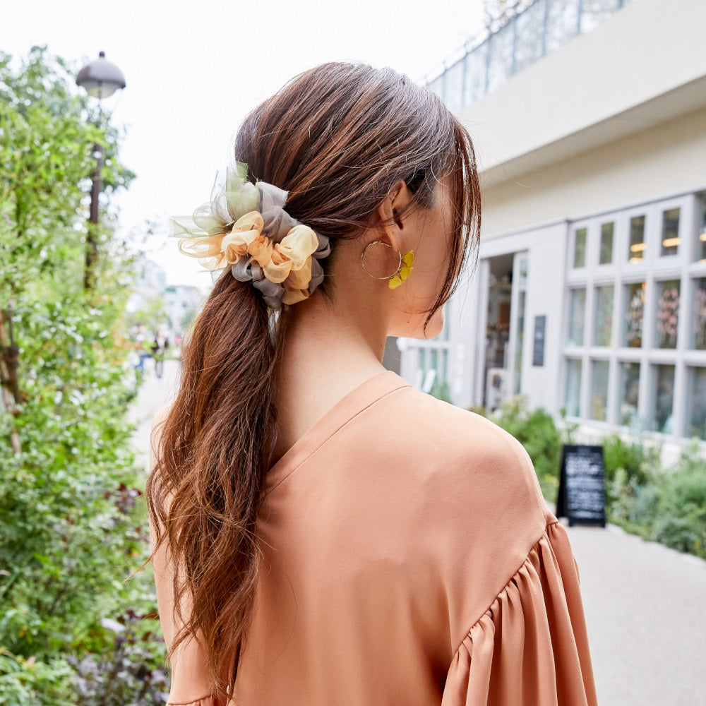 キンモクセイ｜彩る咲き編みシュシュ