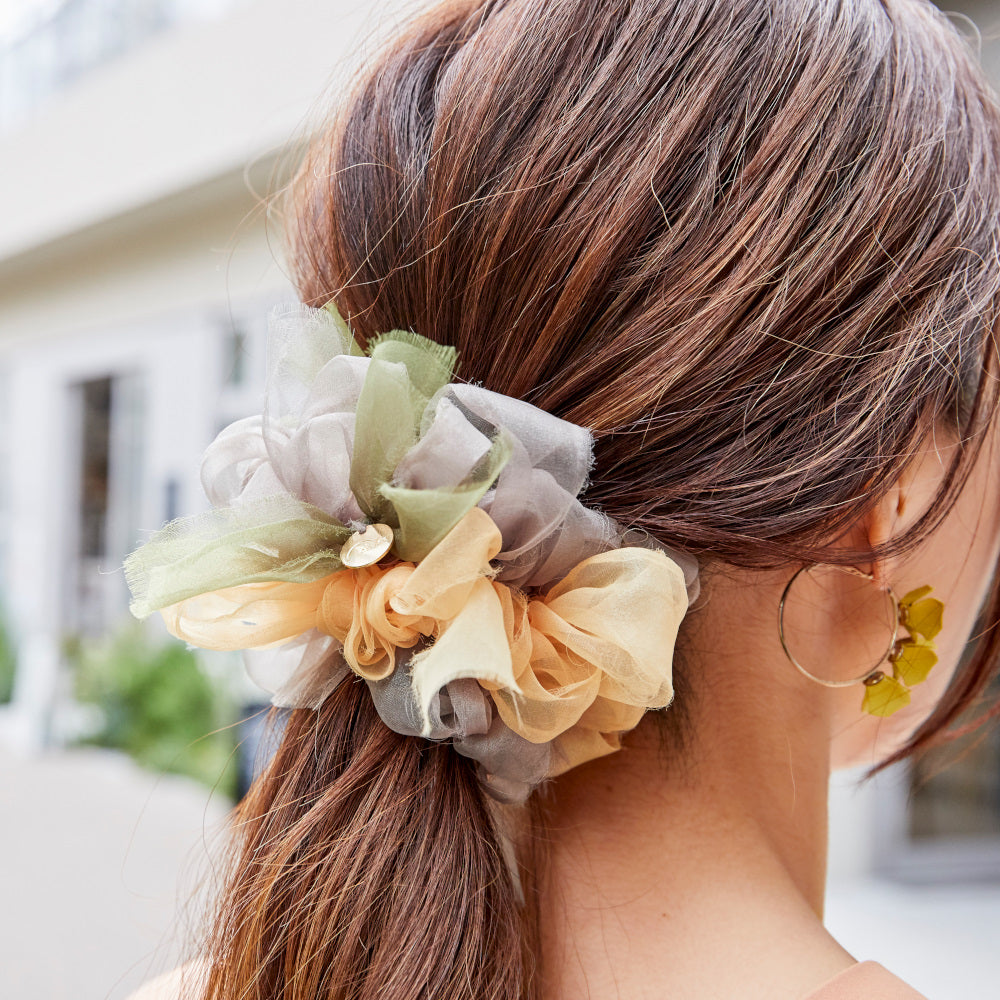 キンモクセイ｜彩る咲き編みシュシュ